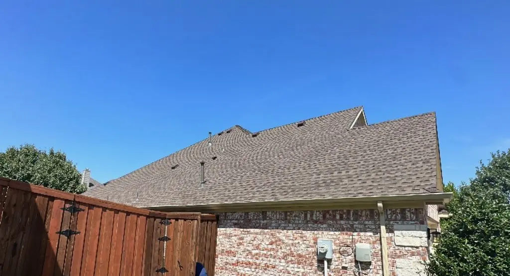 Completed roof replacement project in Palermo